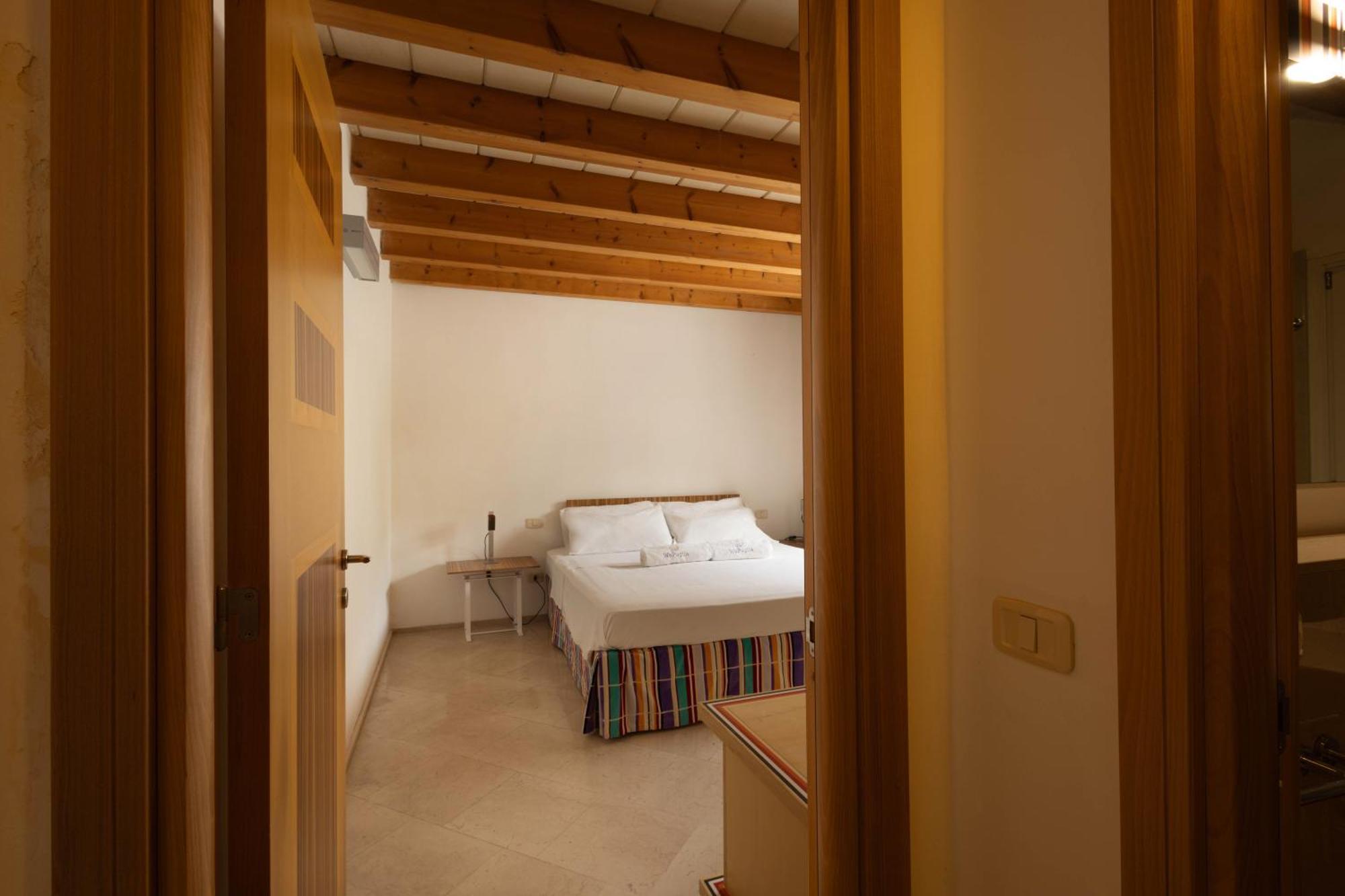 Wepuglia - Residence Calapaura ポリニャーノ・ア・マーレ エクステリア 写真